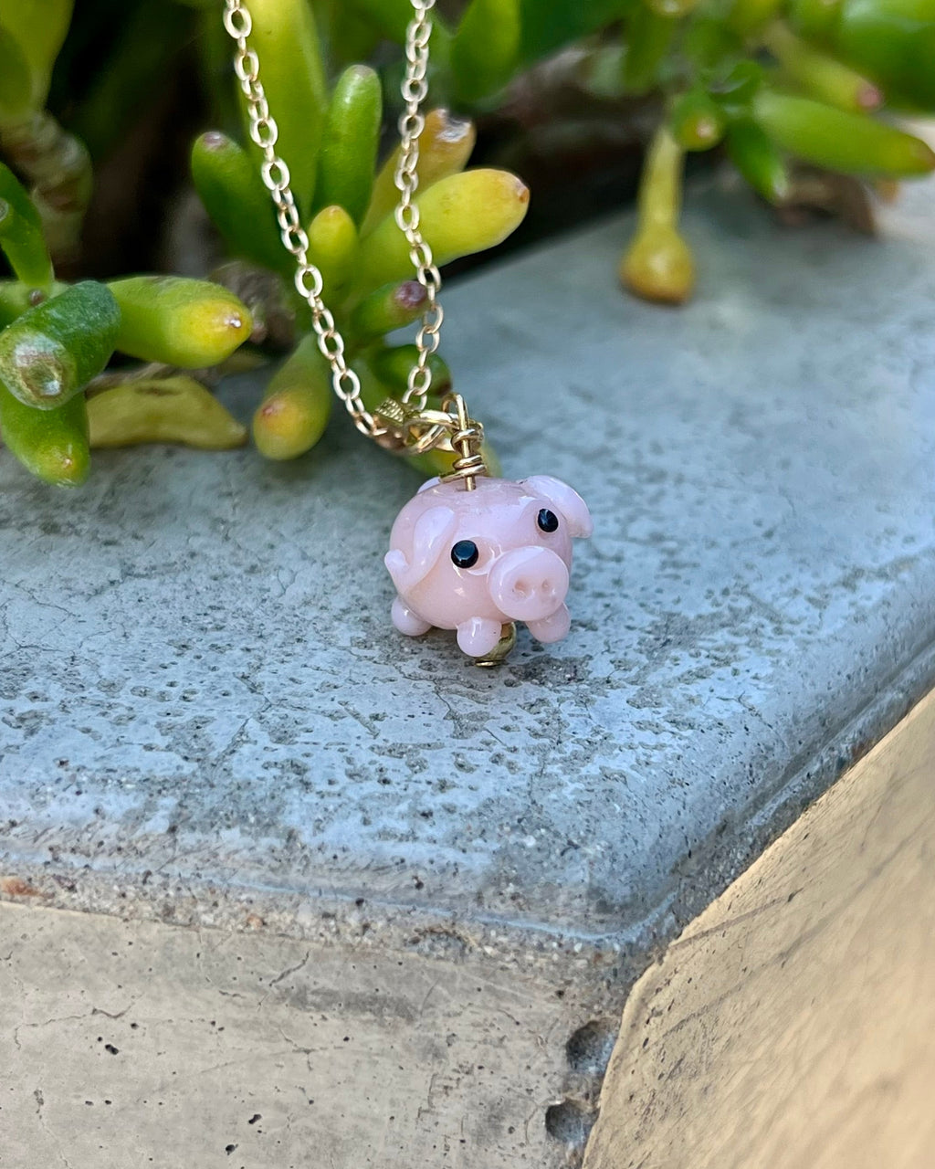 pig glass beads