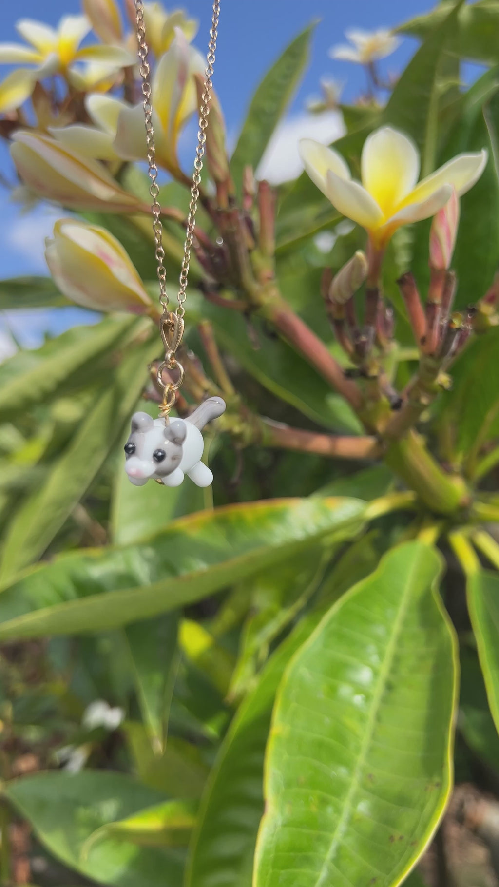 Milky White Cat Necklace