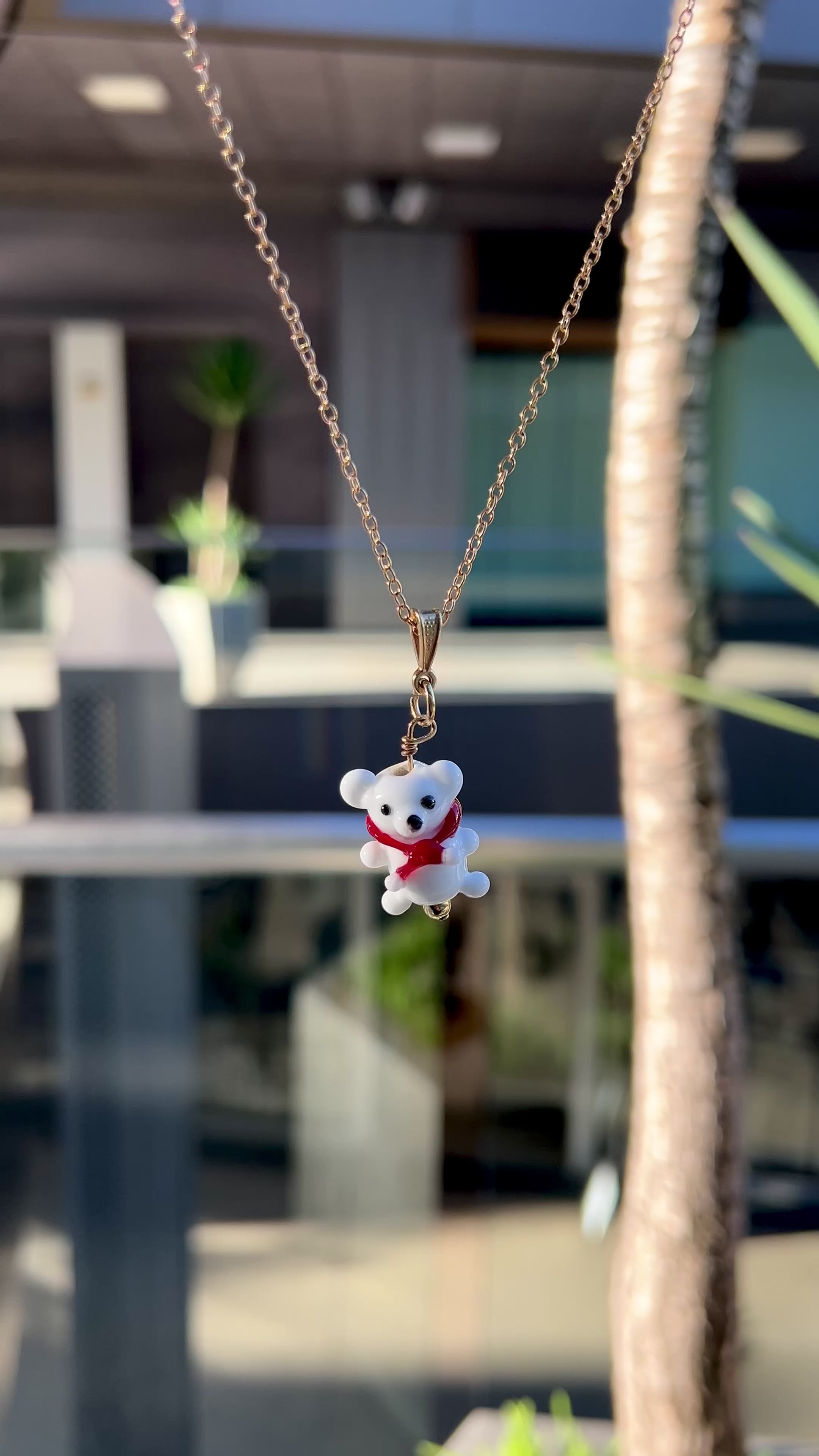 Bloopie Snow Bear Necklace🐻‍❄️