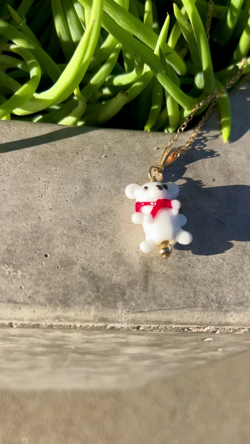 Bloopie Snow Bear Necklace🐻‍❄️